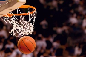 爱游戏体育-Faker赛事官方爆冷新规，篮网争议再添火，电竞NBA规则风暴来袭